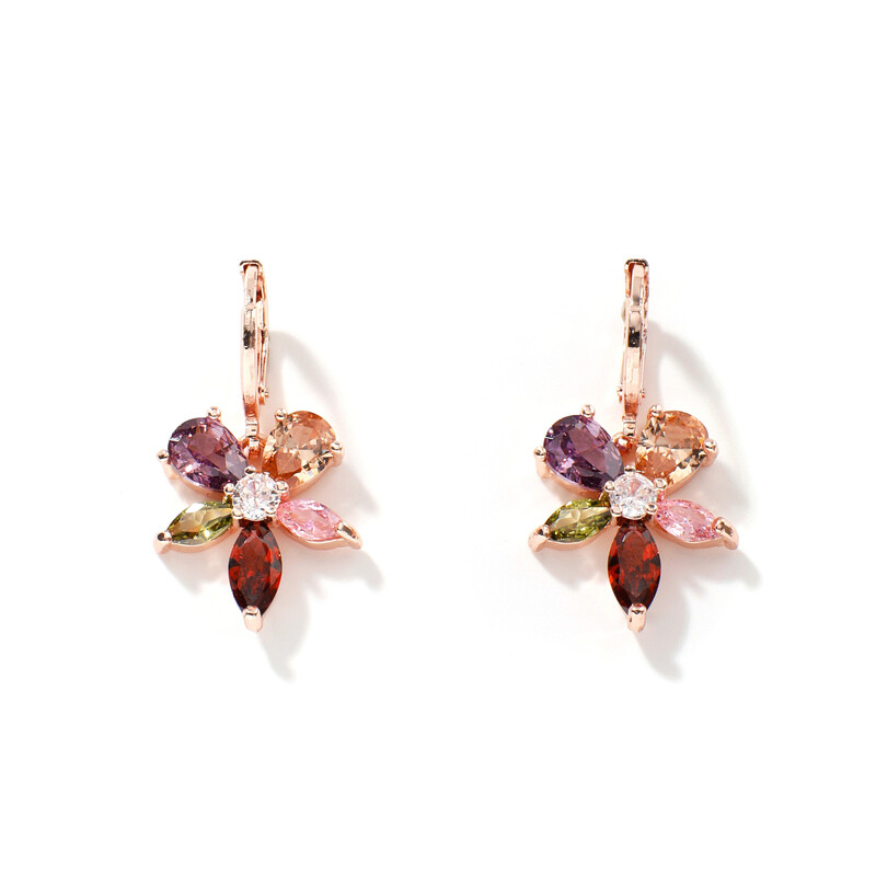 Europietiškos ir amerikietiškos spalvos deimantinis pakabukas 18K aukso gėlė cirkonis Vėrinys ir auskarų rinkinys šalto stiliaus trumpos spalvos raktikaulio grandinėlė