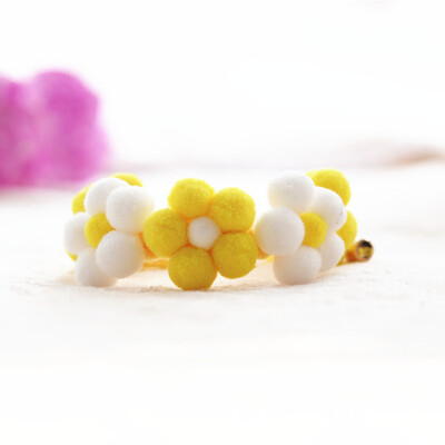 Macaron ziedu krāsains suņu apkakles kaklasiksna kaklasiksna kaklasiksna salda mājdzīvnieka loka šalle kaķu aksesuāri kucēna kakla lakatiņam, ar rokām darināta Yorkie lupatu lelle