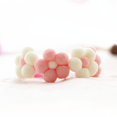 Macaron ziedu krāsains suņu apkakles kaklasiksna kaklasiksna kaklasiksna salda mājdzīvnieka loka šalle kaķu aksesuāri kucēna kakla lakatiņam, ar rokām darināta Yorkie lupatu lelle