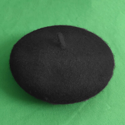 Naminių gyvūnėlių mada Žieminė Vilna Beretė Skrybėlė Katės Šunys Mielos Dailininkė Kepuraitė Šuniukas Kačiukas Šiltos Ausinės kalėdiniai rūbai Priedai