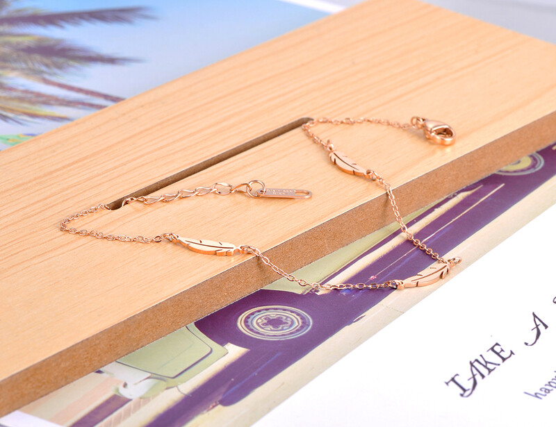 JeeMango Bohemia nerūdijančio plieno plunksnų žavesio apyrankės moterims vasaros paplūdimio kojų apyrankės pėdų papuošalai браслет на ногу JA21003