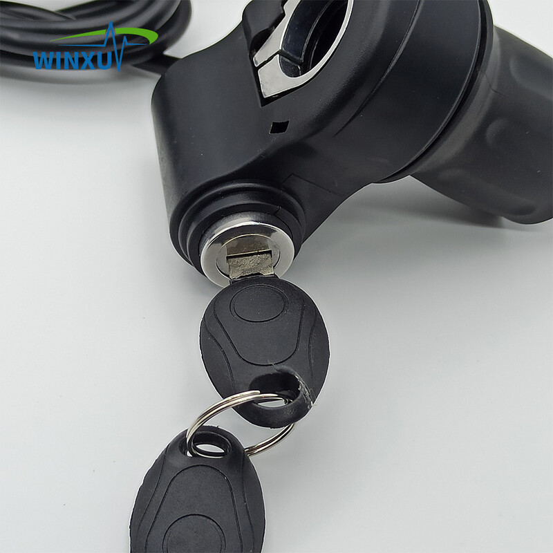 E-dviračio akceleratoriaus akceleratoriaus salė 5 V pusiau pasukama rankena su elektriniu durų užrakto raktu, skirta elektrinio dviračio paspirtuko remonto priedams