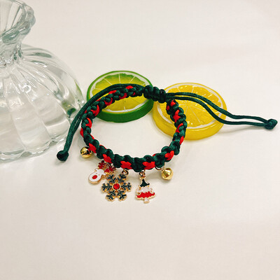 Nauja kalėdinė naminių gyvūnėlių apykaklė Kalėdų perlų vėrinys su peteliškės kamuoliukais katės šunims reguliuojama ir patogi apykaklės puošmena Kitty