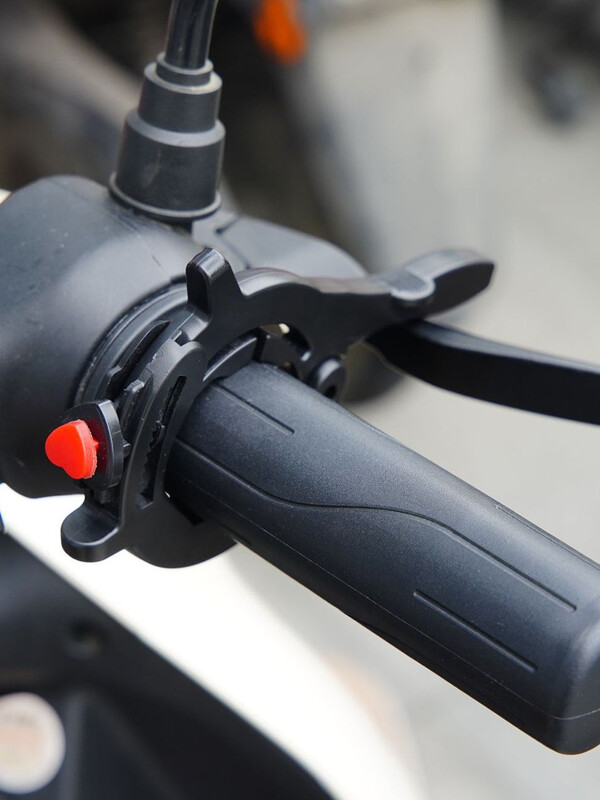 Kruizo kontrolė, skirta motociklo droseliui Universalus pastovaus greičio priedai Motociklo akceleratoriaus pagalbinės rankenos motociklams