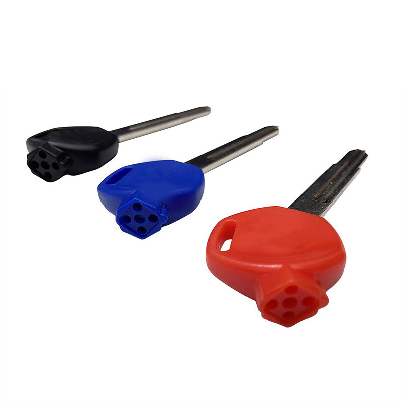 Daugiaspalvis naujas neatidarytas motociklo raktas, skirtas Dio Af 61/62 šiandien 49Cc ir kitiems motociklų modeliams apsaugoti nuo vagystės.