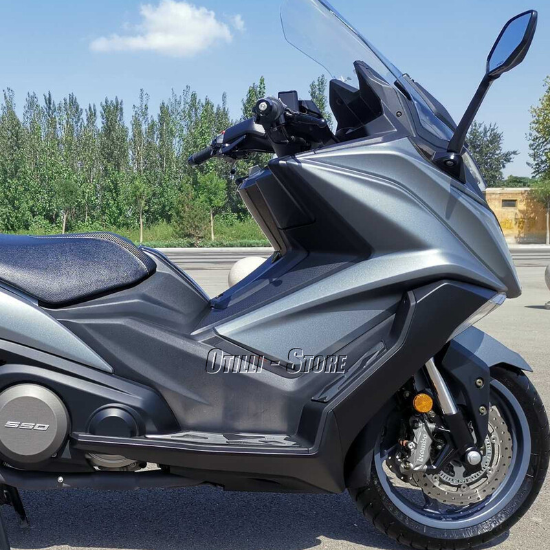 Pentru KYMCO AK 550 ak550 2018 2019 Trepte de picior pentru motociclete Suport pentru picioare Suport pentru picioare Pedale Suporturi pentru picioare AK 550 2017-2020