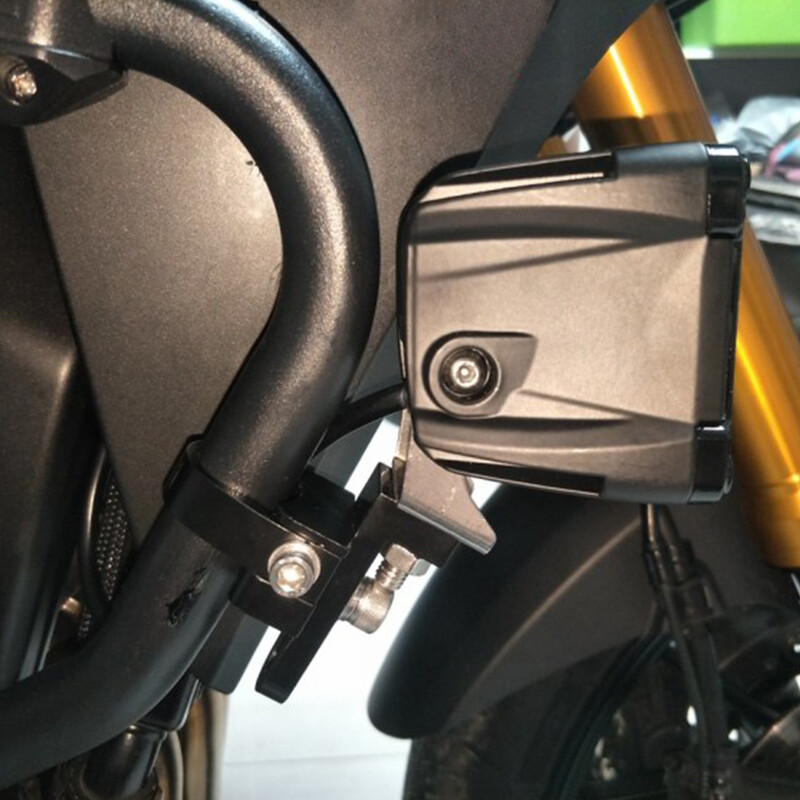 Motociklo priekinių žibintų prožektorių laikiklis universalus motociklo rūko žibinto laikiklis šakės ausų smulkintuvas priekinių žibintų laikiklis motos aksesuarai