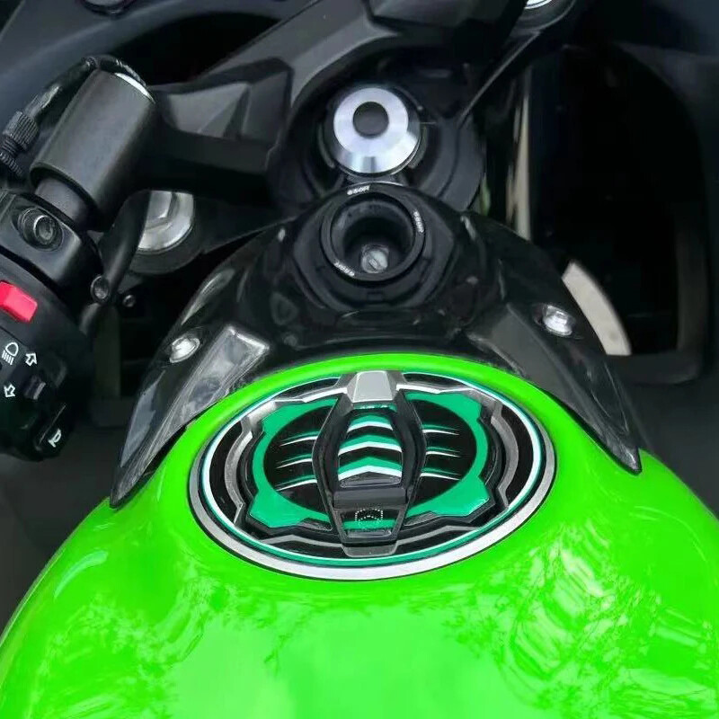 Skirta Kawasaki Ninja650 2017-2023 Z 650 rakto anga uždegimo jungiklio užrakto dangtelis Z650 motociklo kuro dujų bako gaubtas Ninja 650
