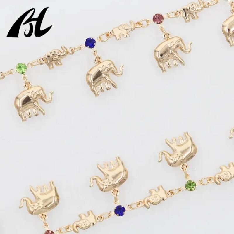 Augstas kvalitātes baltā kalnu kristāla dizaina ziloņa potīšu rotaslietas 18 K apzeltīts komplekts sievietēm