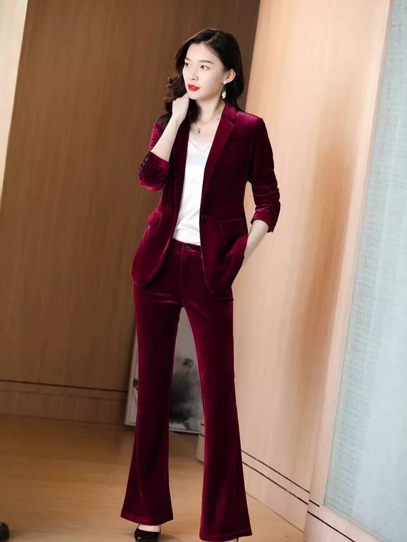 Fekete bársony kabát, nőies arany bársony öltöny, nőies öltöny, gyári közvetlen értékesítés