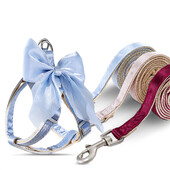 Šuns dirželis odinis vakarinės suknelės lanko kaklo rinkinys Reguliuojamas mielas šuns dirželis, tinkamas mažam ir vidutiniam augintiniui kačių antkakliui.