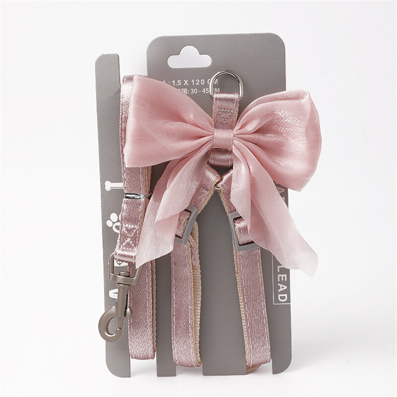 Šuns dirželis odinis vakarinės suknelės lanko kaklo rinkinys Reguliuojamas mielas šuns dirželis, tinkamas mažam ir vidutiniam augintiniui kačių antkakliui.