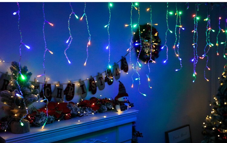 Šaltinis Gamintojas LED stygos lemputės Spalvotos lemputės Mirksinčios stygos lemputės Ledo juostos šviestuvai Užuolaidų šviestuvai Kalėdų žibintai Šventiniai papuošimai Stovyklavimo šviestuvai