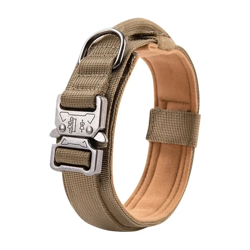 Neilona taktiskā kaklasiksna suņiem ar rokturi, militāri regulējamas mājdzīvnieku apmācības kaklasiksnas, vidēji lieli suņi, vācu aitu suns