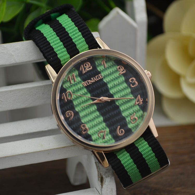 Jauns wmage1602 mājas pulkstenis. Pārdod modes neilona siksniņu pulkstenis vīriešiem un sievietēm pāriem kvarca pulkstenis vertikālās svītras pulkstenis