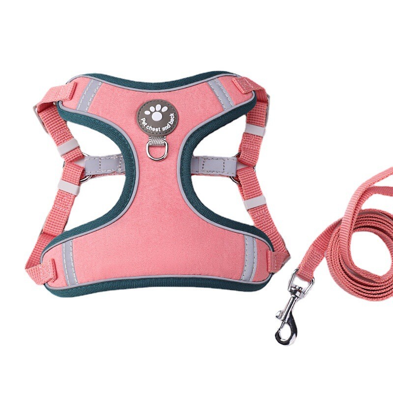 Atstarojošas, regulējamas mājdzīvnieku suņu zirglietas maziem suņiem Veste krūšu siksnas pavadas komplekts Drošība Ārā Pastaigas Skrienoša Kaķa vads