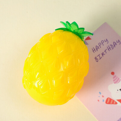 Jucărie pentru câini Ananas Căpșuni Chili Arahide Fructe Legume Seria TPR Dinți Rezistent la măcinat Jucărie interactivă pentru animale de companie