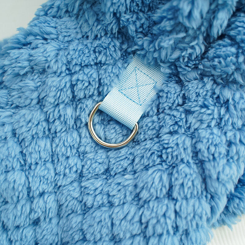 Animal de companie drăguț rechin de pluș cu schimbare de formă haine amuzante de pluș pentru pisici Haine de iarnă pentru câini de mărime medie Costum pentru câini de Halloween Haine calde pentru animale de companie