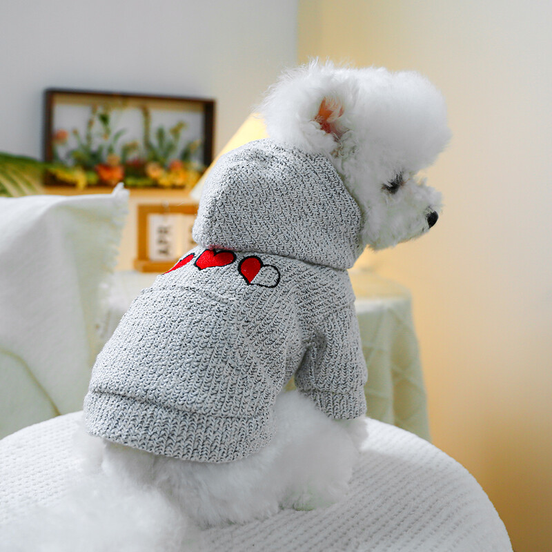 1 gab. Mājdzīvnieku apģērbs Kaķu pavasara un rudens pelēks mīlestības mētelis ar kapuci ar vilkšanas sprādzi, piemērots maziem un vidējiem suņiem