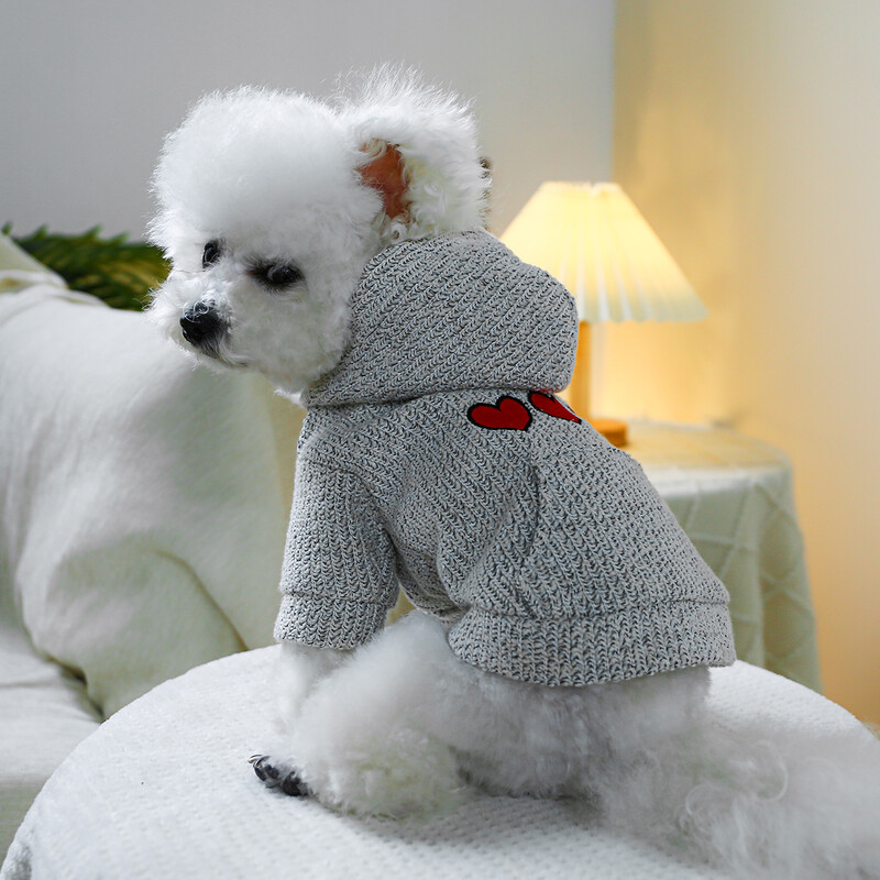 1 gab. Mājdzīvnieku apģērbs Kaķu pavasara un rudens pelēks mīlestības mētelis ar kapuci ar vilkšanas sprādzi, piemērots maziem un vidējiem suņiem