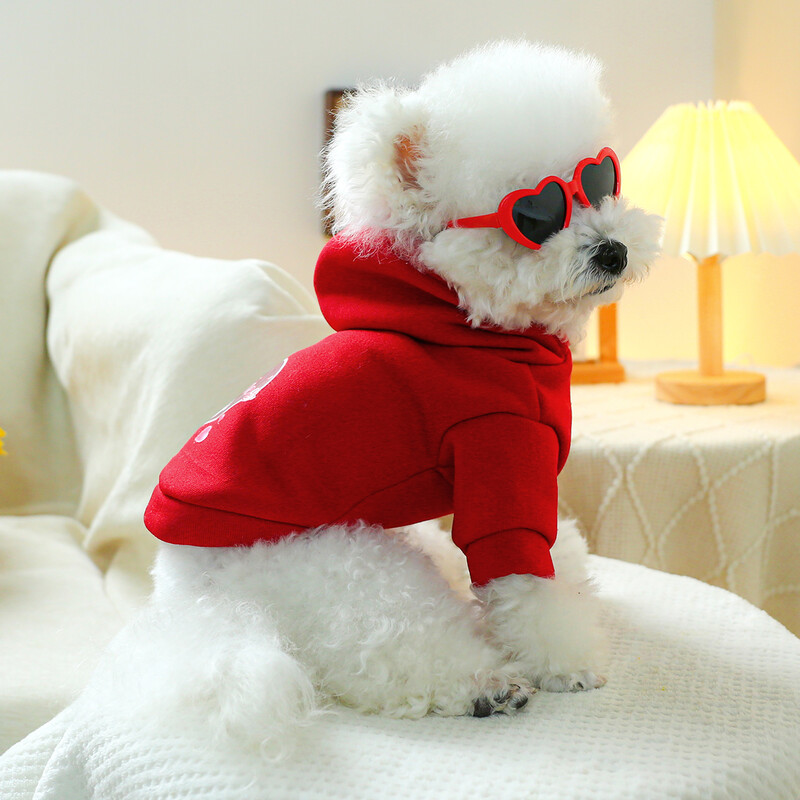 1PC îmbrăcăminte pentru animale de companie câine de primăvară și toamnă Călărie roșie caldă dragoste pulover american, potrivit pentru câini de talie mică și mijlocie