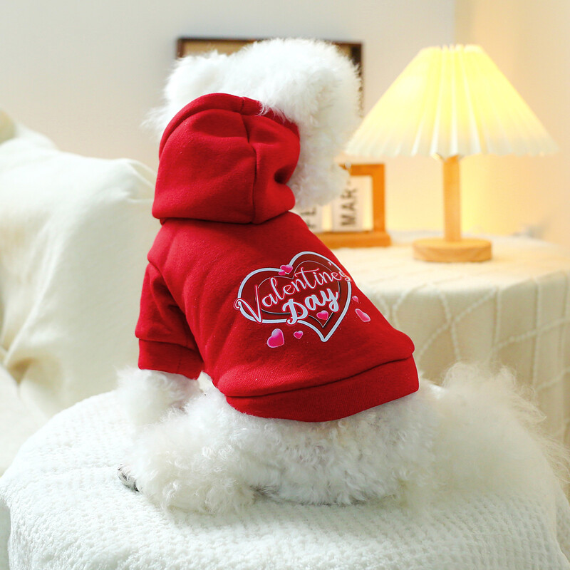 1PC îmbrăcăminte pentru animale de companie câine de primăvară și toamnă Călărie roșie caldă dragoste pulover american, potrivit pentru câini de talie mică și mijlocie