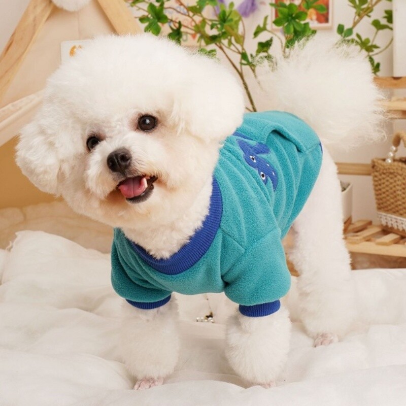 Šilti pliušiniai šunų drabužiai mažiems šunims Madingi šunų megztiniai Madingi šuniukų megztiniai Mieli minkšti kačių megztiniai naminiai megztiniai Šunų komplektai