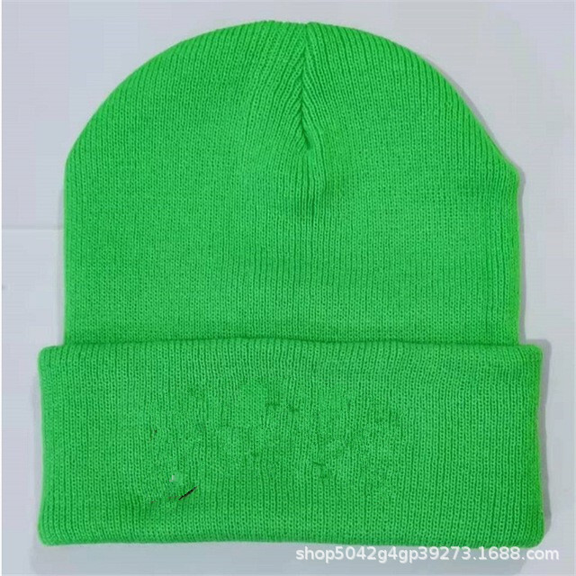 Toamnă și iarnă comerț exterior pălărie de culoare solidă pălărie de lână fluorescentă pălărie hip-hop tricotată pulover pălărie hip-hop acrilic în aer liber