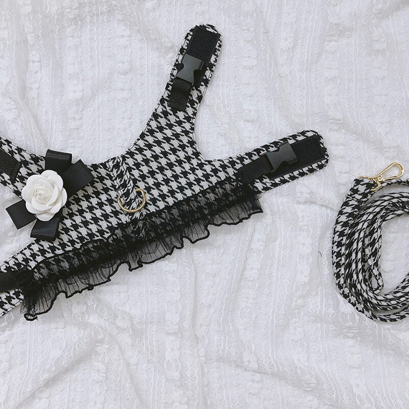 Haine pentru câini Curea pentru piept cu flori Costum de tracțiune cu picioare de gală pentru câini de talie mică, pisică, ham, vestă cu plumb pentru plimbarea, accesorii pentru animale de companie