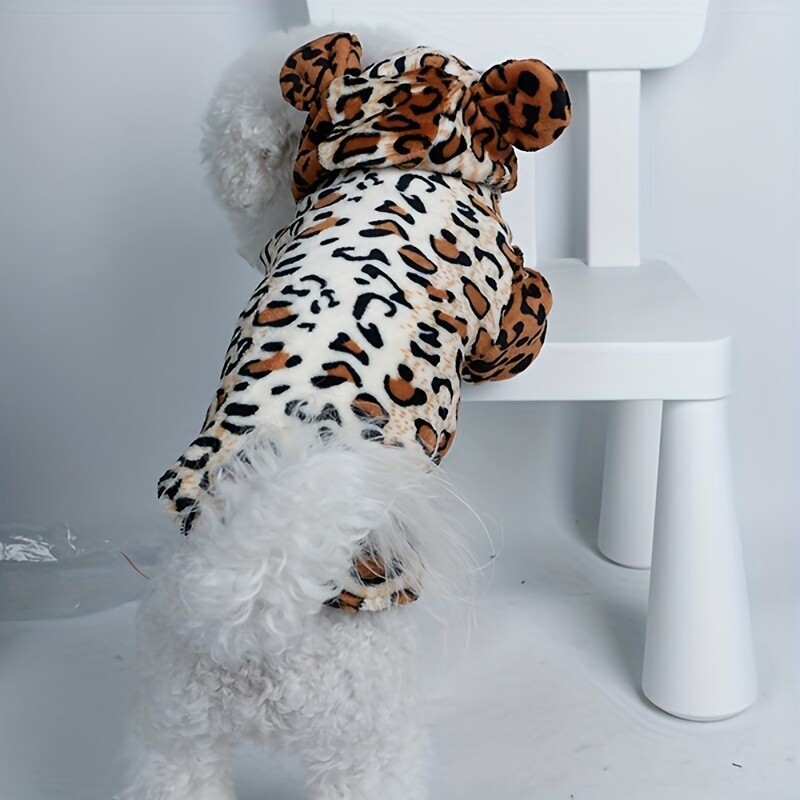 Kisállat ruhák kutyáknak és macskáknak kapucnis flanellel Meleg és kényelmes A sapka két kis füle díszíti Egyszerű és gén