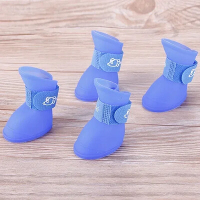 4 vnt. naminiams gyvūnėliams atsparūs lietvagiai, neslystantys guminiai batai, skirti mažiems ir vidutiniams dideliems šunims, katėms, lauko batams, šunims, kulkšnies batams augintiniams.