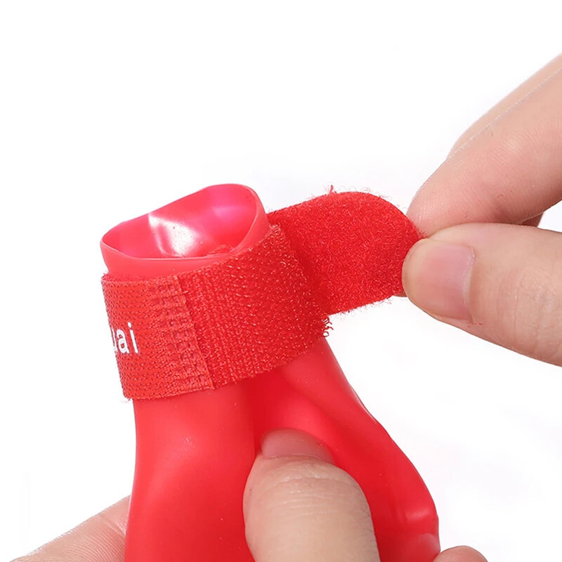 4Pcs Cipele za pse Vodootporne čizme slatkih boja Gumene Male srednje velike pse Mačke Cipele za vanjske aktivnosti Gležnjače Dodaci za kućne ljubimce