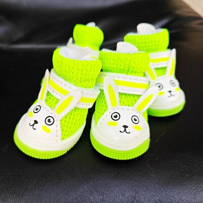 Vasaras karstā izpārdošana mājdzīvnieku suņu kurpes jauki Lāči kucēnu zābaki brīvā dabā Ikdienas taksis kedas Rotaļa mazs dzīvnieks Kaķu apavi Izejmateriāli