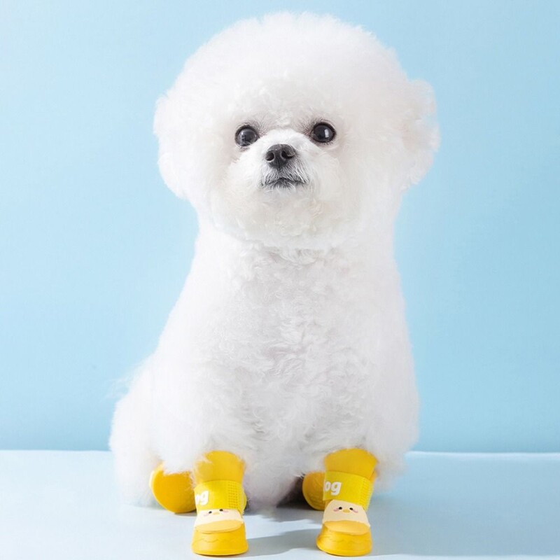 4 bucăți/set desene animate drăguț pentru animale de companie cizme de ploaie din silicon pantofi portabili pentru câini, anti-alunecare, impermeabil, pentru picioare, în aer liber, pentru animale de companie.