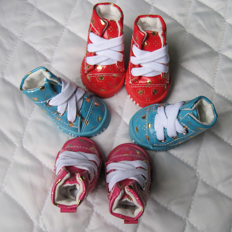 Modes sirds ikdienas suņu apavi rudens ziema PU ādas ūdensnecaurlaidīgi mājdzīvnieku kedas āra pretslīdēšanas suņu zābaki čivavas rotaļām