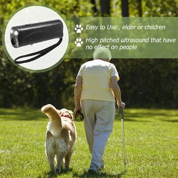 Pet Bark Arrester 3 в 1 Dog Whistle Anti Barking Device Ултразвуков Dog Repeller Stop Barking Control Инструмент за обучение със светлина