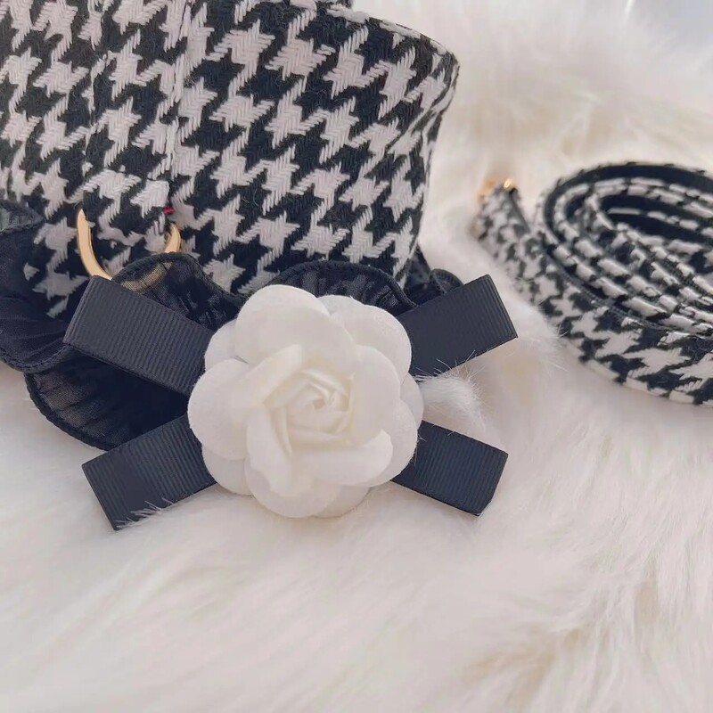 Prabangus naminių gyvūnėlių pakinktų pavadėlio rinkinys Klasikiniai šunų sijono drabužiai su gėlių žiedais mažiems ir vidutiniams šunims katėms