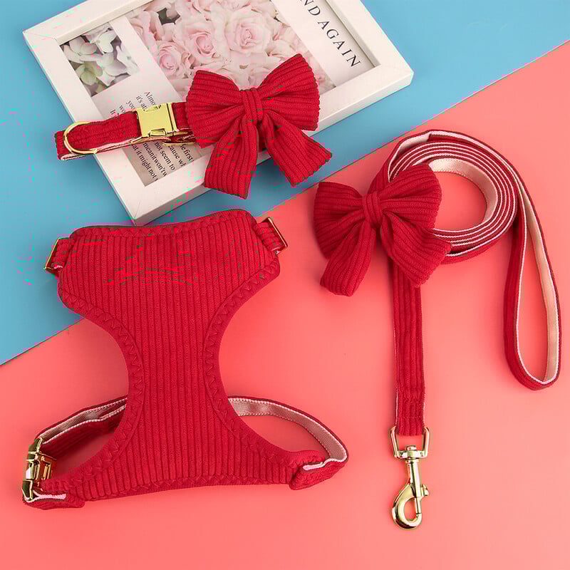 3 vnt šunų antkaklio pakinktų pavadėlio rinkinys Kvėpuojantis šunų diržas Minkštas aksominis šuniuko karoliai su Bowknot naminių gyvūnėlių vaikščiojimo virve šunims Mopsas