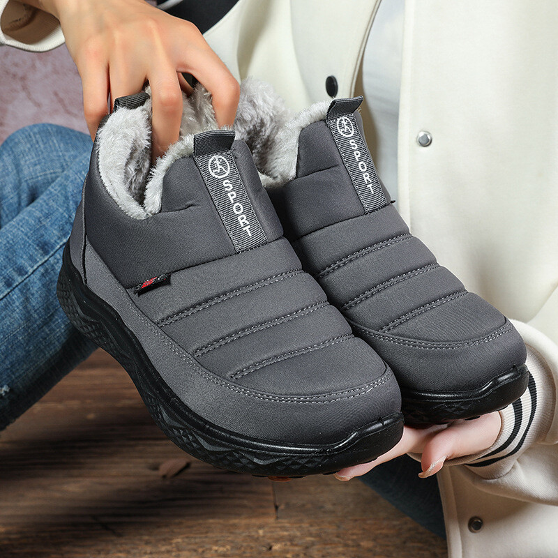 Sniego batai 2024 žiemos naujo stiliaus neperšlampami žemi medvilniniai batai vidutinio amžiaus ir vyresnio amžiaus tarpvalstybiniams didelio dydžio plius aksominiai medvilniniai batai