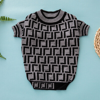 Toamnă și iarnă Pulover cald pentru câini Schnauzer Brand de modă Haine casual pentru animale de companie Manta confortabilă de lux pentru câini mici și mijlocii