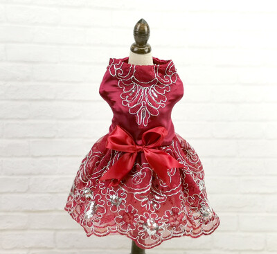 Vasariniai drabužiai naminiams gyvūnėliams taškinė šunų suknelė šunims sijonas vasaros princesės šunų vestuvinės suknelės York drabužiai šunims sijonai naminių kačių suknelė