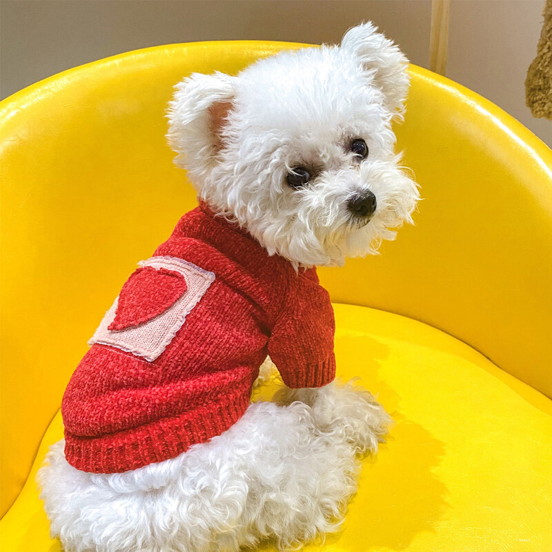 1PC îmbrăcăminte pentru animale de companie de toamnă și iarnă pulover roșu pulover elastic cu inimă de zahăr potrivit pentru câini de talie mică și mijlocie