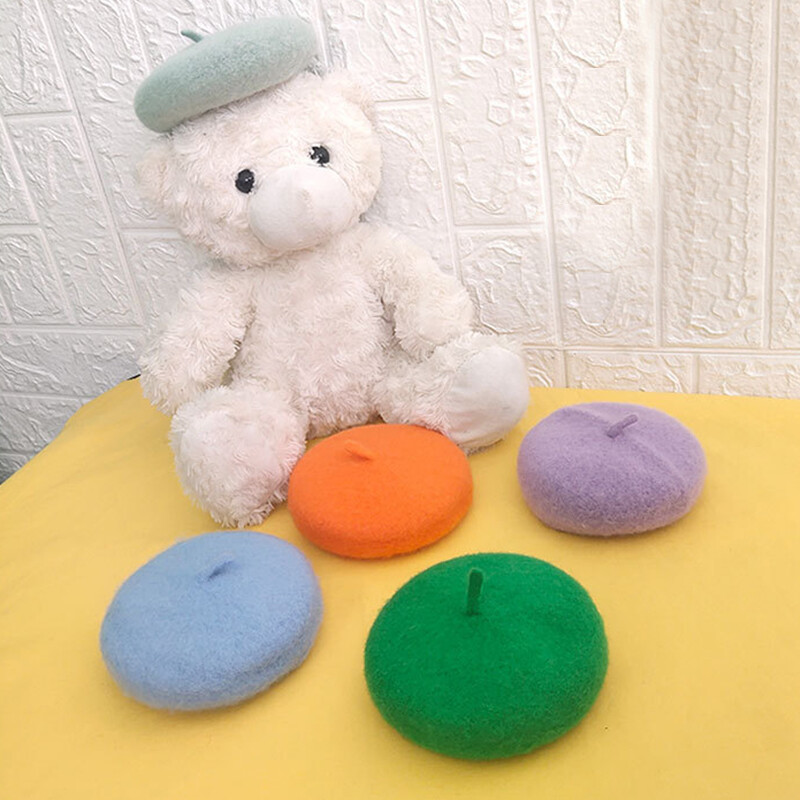 Egyszínű kisállat kutya kölyök sapka festő gyapjú svájcisapka sapka Mini dekoratív fotó kellékek fejfedők kisállat kellékek