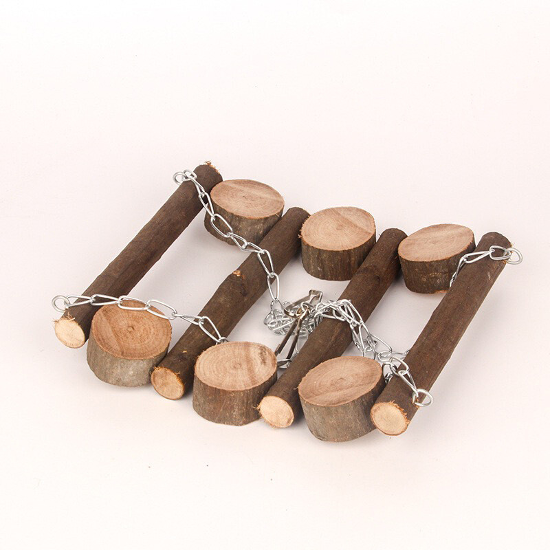 Parrot tiekia medžio masyvo sūpynės kramtomuosius žaislus