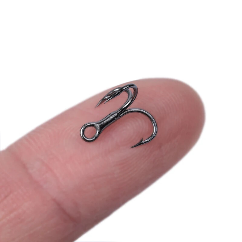 OUTKIT 10 vnt. 3x BLOOD SLOT Tvirtas labai aštrus apvalus treble kabliukas Antikorozinis daug anglies plienas 10-18# treble kabliukai žvejybos reikmenys