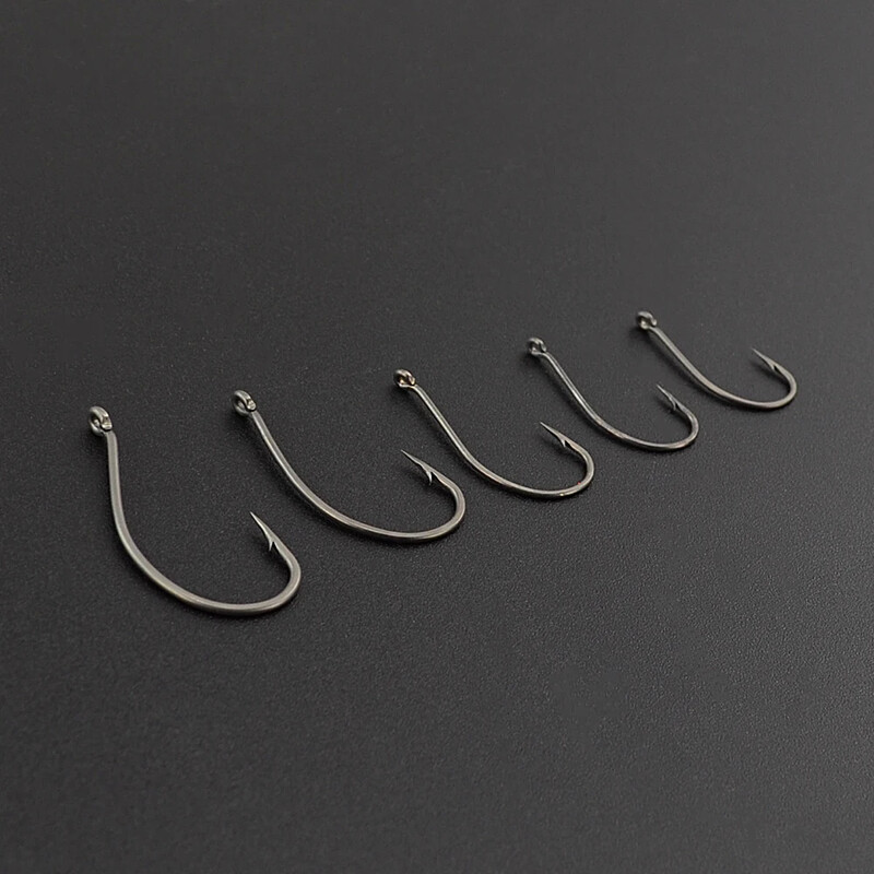 50 ks potiahnutých háčikov s ostňami z vysoko uhlíkovej ocele, balenie kaprových rybárskych háčikov v originálnej maloobchodnej krabici