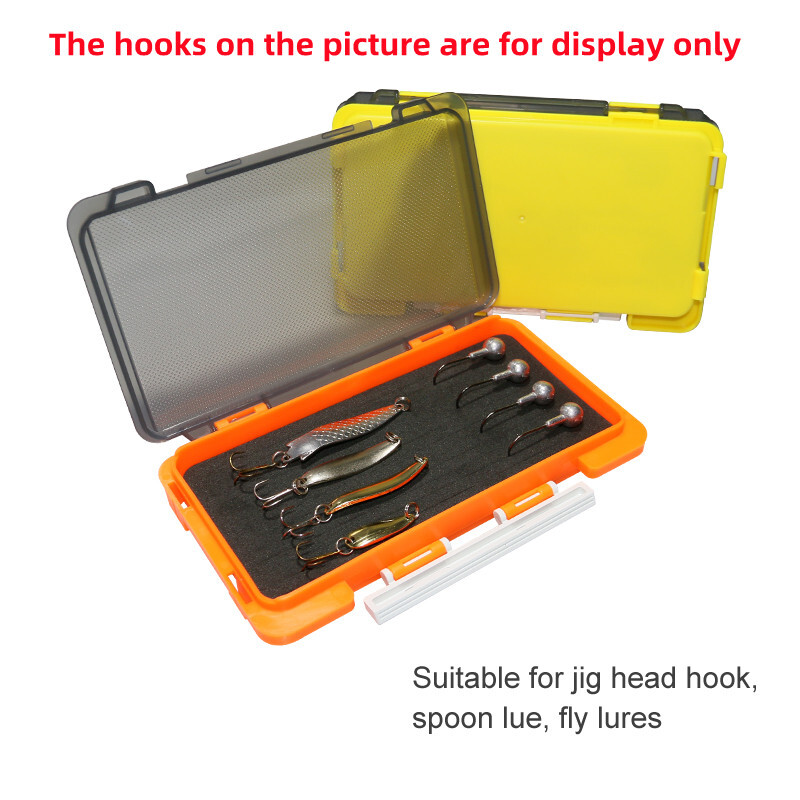 Nauja plastikinė žvejybos dėžė, nešiojama kempinė, muselių masalų dėžutės.