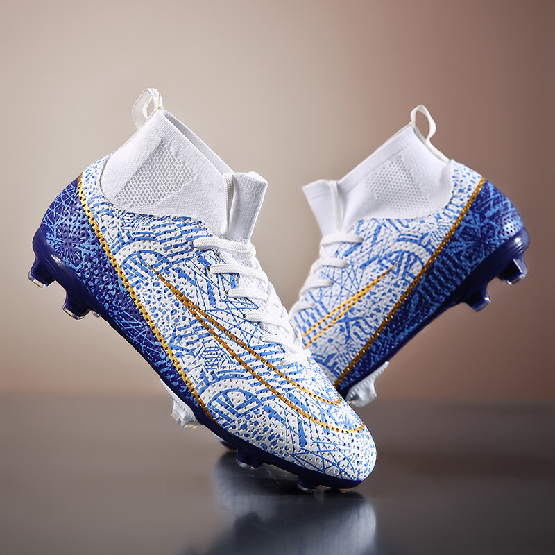 Jauni vīriešu futbola apavi Turf Futsal elpojoši futbola zābaki, skavas āra iekštelpu treniņi Neslīdoši īpaši vieglie īpaši vieglie sporta veidi