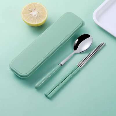 Lazdelės Šaukštai Nerūdijančio plieno nešiojamųjų stalo reikmenų rinkiniai studentams Trijų dalių vaikiškų šakučių rinkiniai Vieno biuro reikmenys