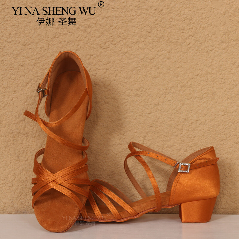 Tanečné topánky pre latinoamerické tance pre dospelých/deti s nízkym podpätkom, mäkká podrážka, profesionálne tanečné topánky s prackou z kamienkov, semišové tanečné topánky s mäkkou podrážkou